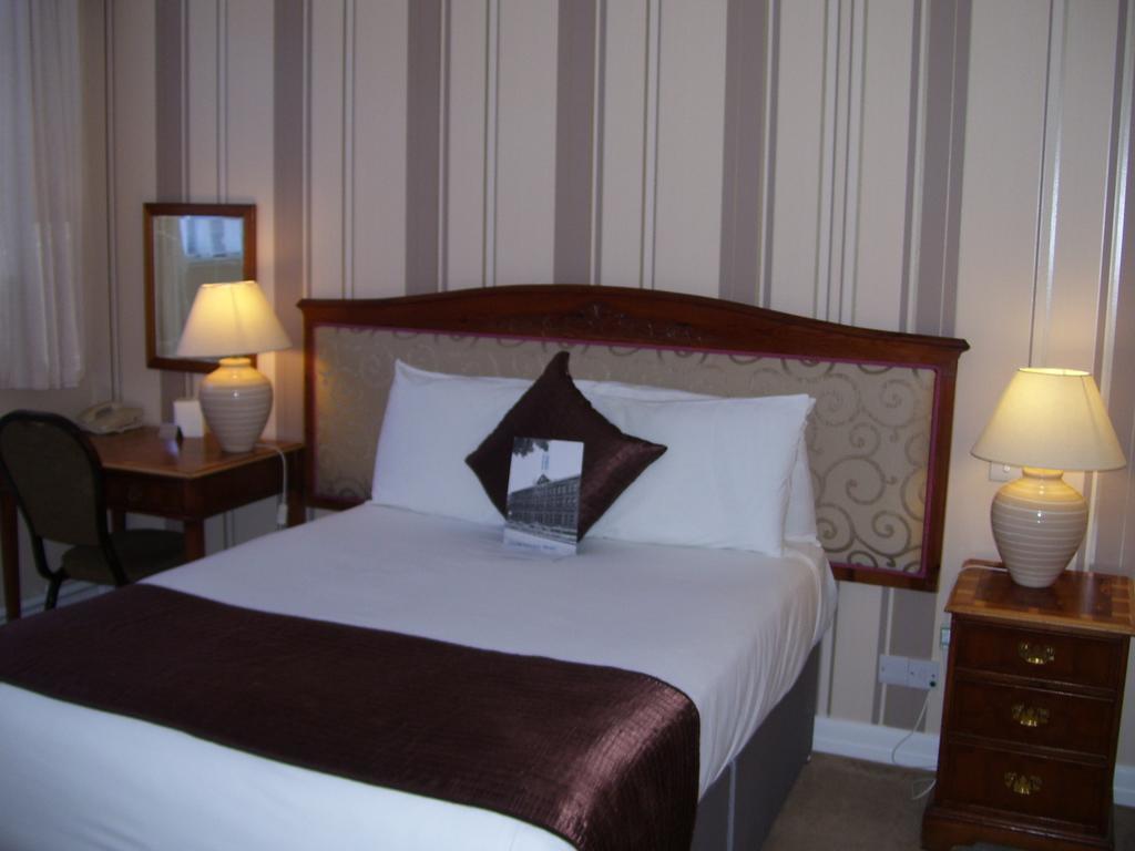 Fownes Hotel Worcester Room photo